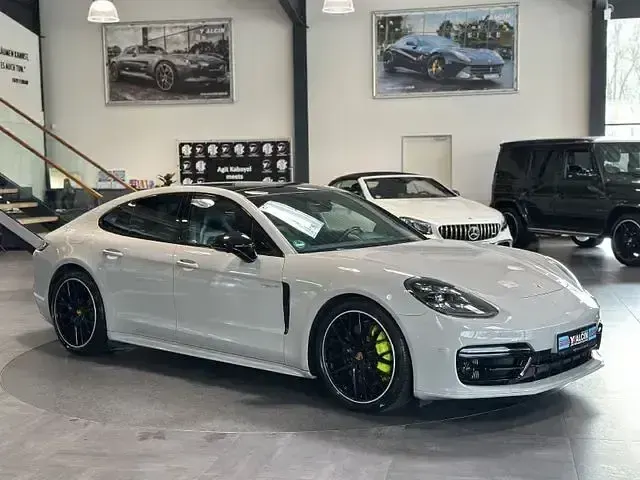 Gebraucht Porsche Panamera 4 462 PS (339 kW) 2018 Grau Limousine