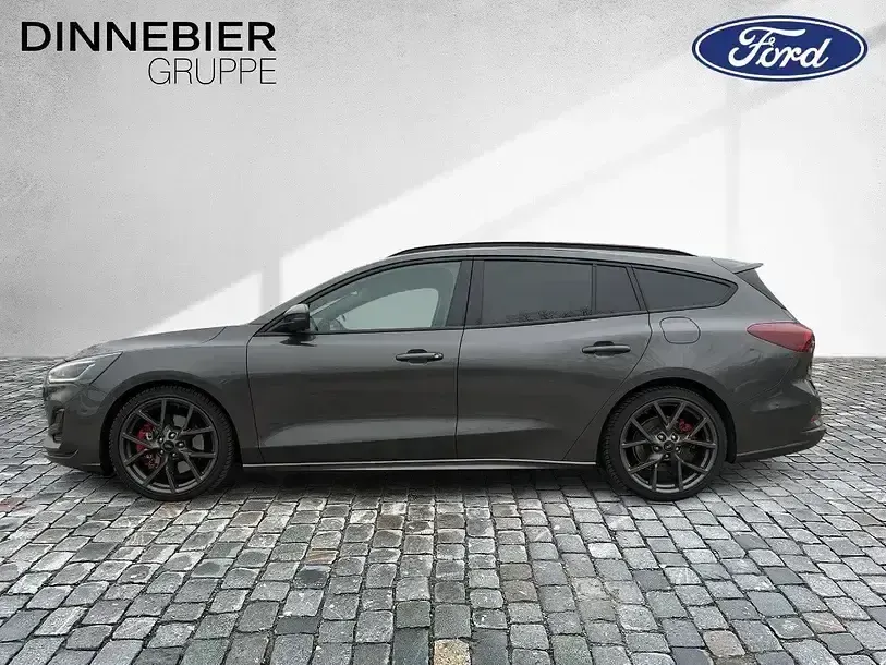 Używany Ford Focus ST 280 KM (205 kW) 2025 Szary Kombi