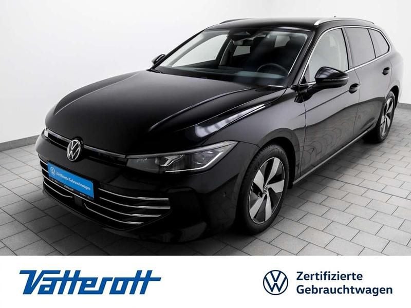 Schwarz Gebraucht 2024 VW Passat Elegance Kombi | 34.980 € (Superpreis) - Bild 1/4