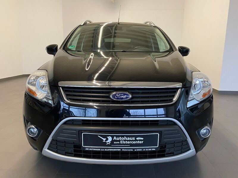 Gebraucht Ford Kuga Trend 140 PS (102 kW) 2010 Schwarz SUV