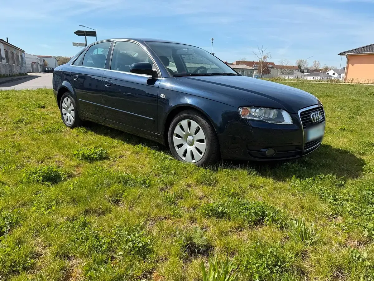 Gebraucht Audi A4 140 PS (102 kW) 2006 Blau Limousine