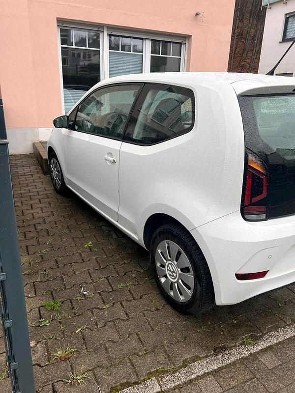 Gebraucht VW up! 60 PS (44 kW) 2019 Weiß Kleinwagen
