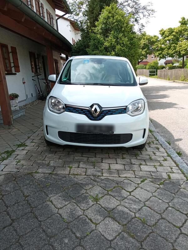 Weiß Gebraucht 2022 Renault Twingo Intens Kleinwagen | 13.900 € (Fairer Preis) - Bild 1/4