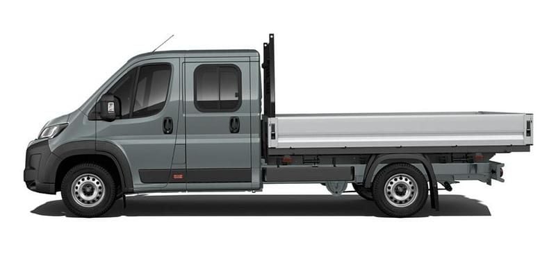 Neu Opel Movano 179 PS (131 kW) 2026 Grau metallic Van