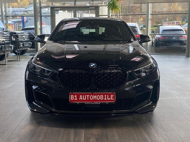 Gebraucht BMW M135 Performance 306 PS (225 kW) 2022 Schwarz Kleinwagen
