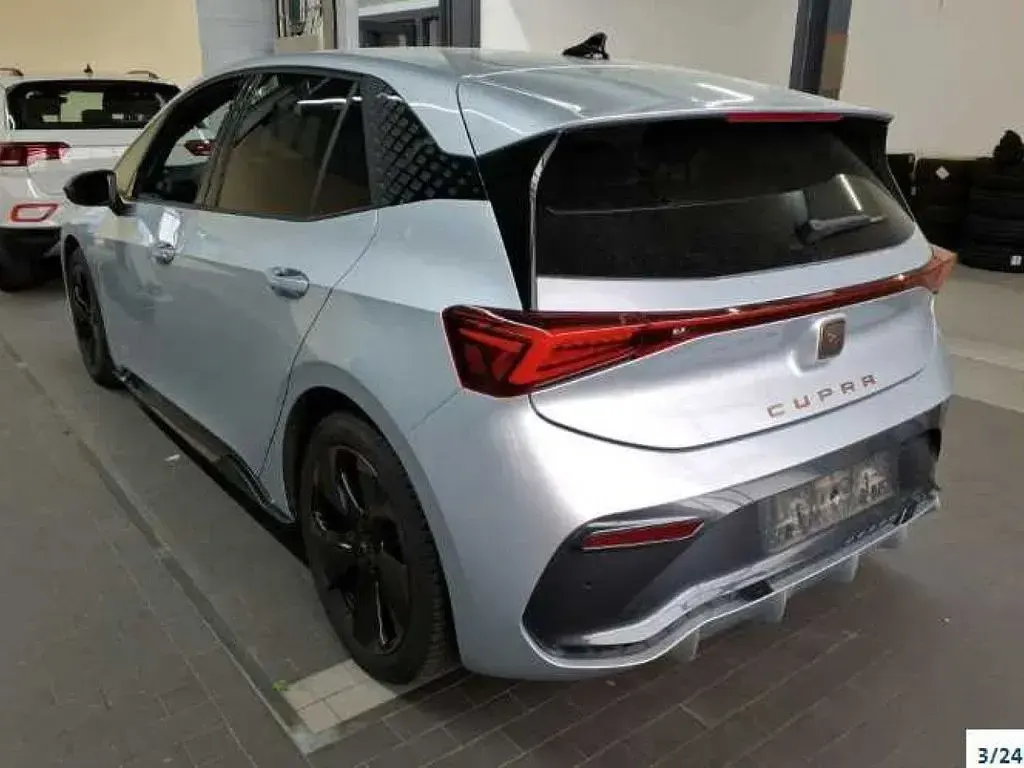 Gebraucht Cupra Born 150 kW (204 PS) 2024 Silber Kleinwagen