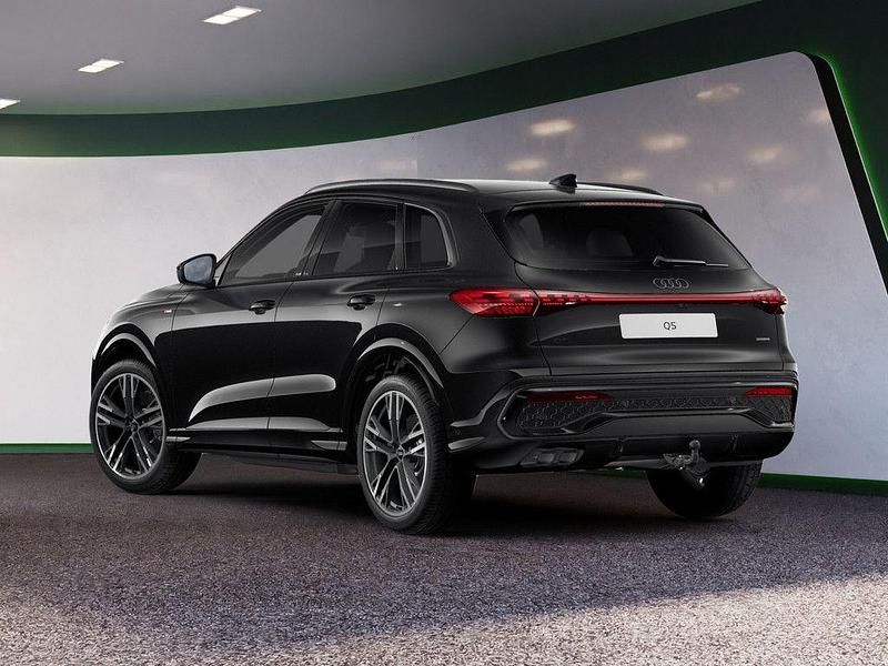 Neu Audi Q5 S-Line 204 PS (150 kW) 2026 Schwarz / mythosschwarz SUV