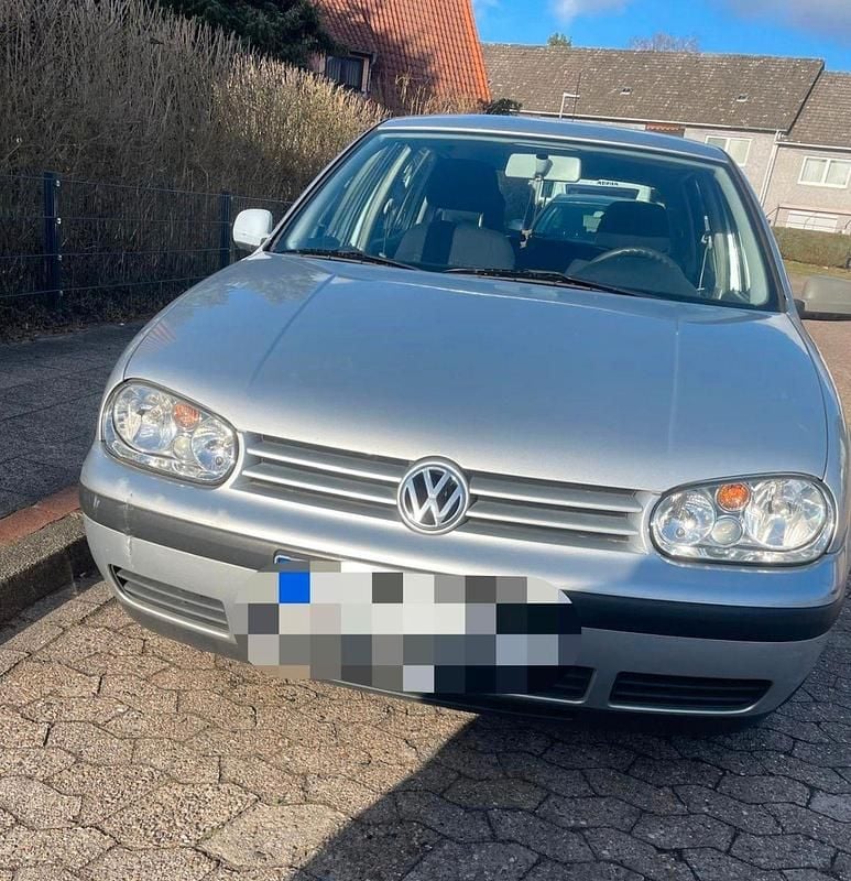 Gebraucht VW Golf IV Basis 102 PS (75 kW) 2001 Silber Limousine