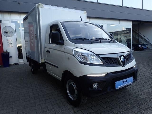 Gebraucht Piaggio Porter 106 PS (77 kW) 2024 Weiß Kombi
