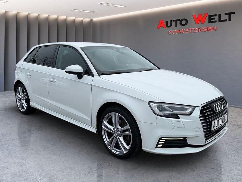 Gebraucht Audi A3 Sport 150 PS (110 kW) 2020 Weiß Limousine