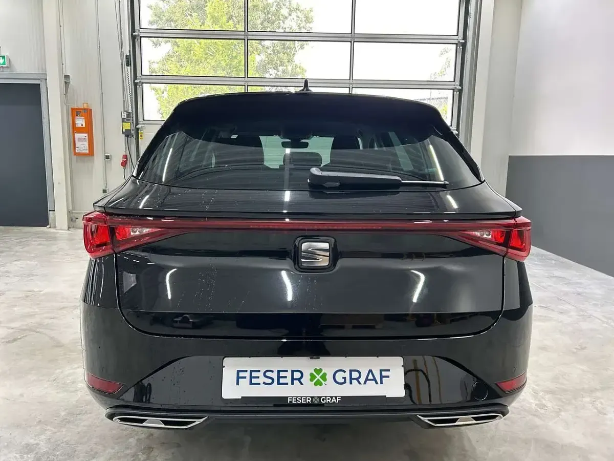 Gebraucht Seat Leon FR 204 PS (150 kW) 2025 Schwarz Limousine