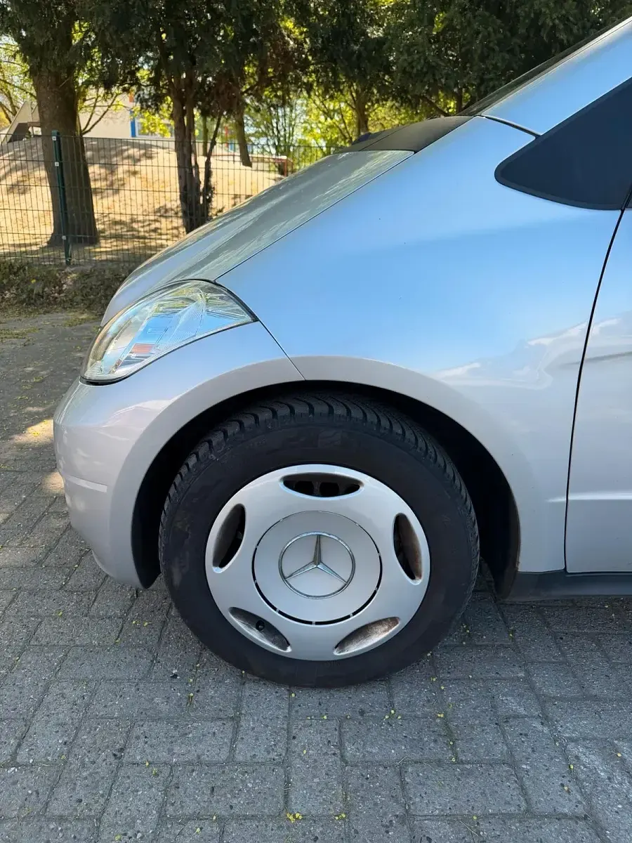 Gebraucht Mercedes A160 82 PS (60 kW) 2009 Grau Kleinwagen