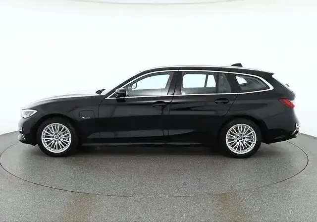 Gebraucht BMW 330 2021 Schwarz