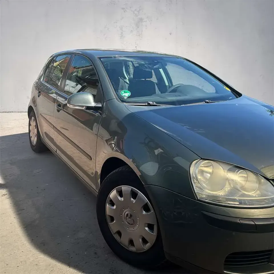 Gebraucht VW Golf V 102 PS (75 kW) 2005 Grün Kleinwagen
