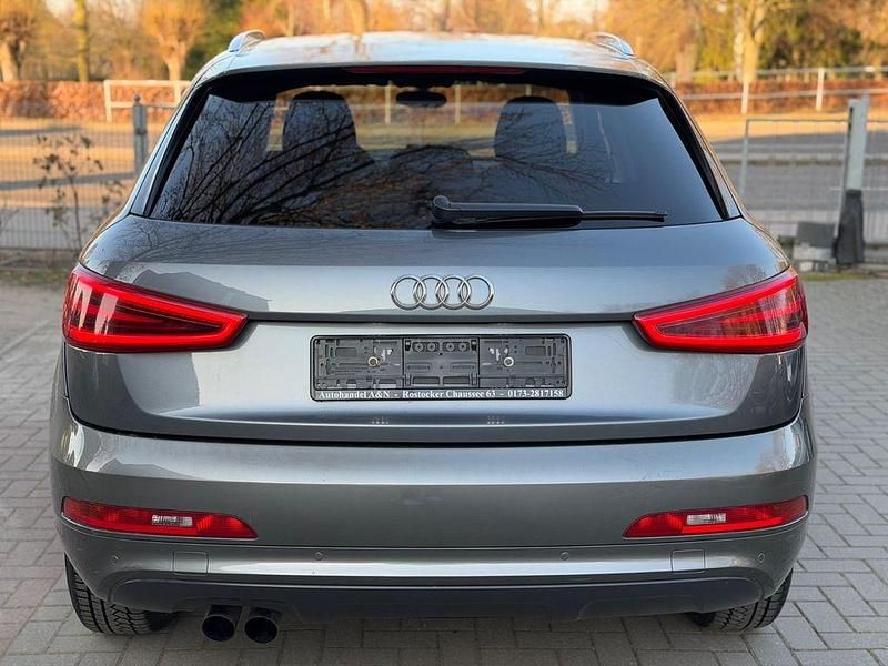 Gebraucht Audi Q3 Ambiente 140 PS (102 kW) 2013 Grau SUV