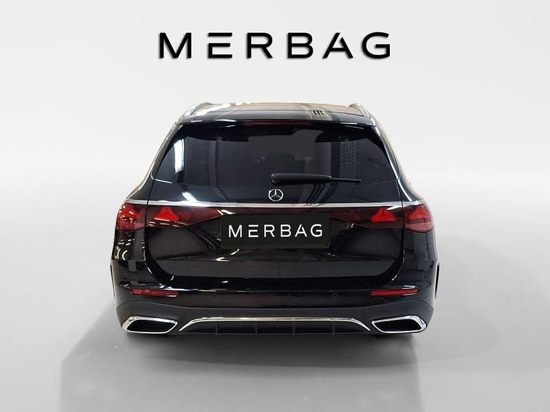 Gebraucht Mercedes E200 204 PS (150 kW) 2024 Schwarz Limousine