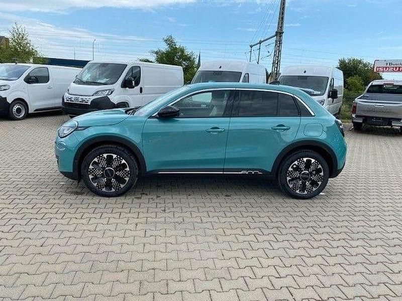 Gebraucht Fiat 600E La Prima 114 kW (156 PS) 2025 Acqua blau Kleinwagen