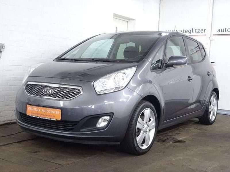 Second-hand Kia Venga 125 CP (91 kW) 2012 Andere Hatchback