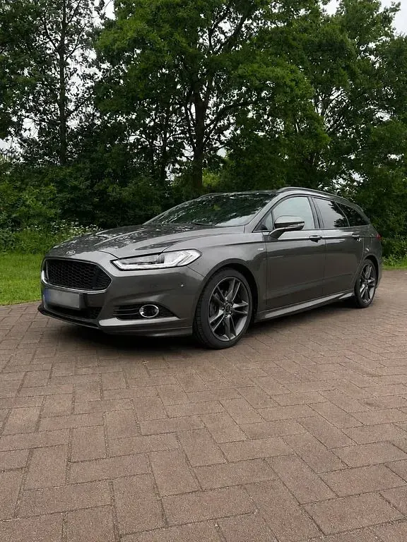 Gebraucht Ford Mondeo ST 241 PS (177 kW) 2018 Grau Limousine