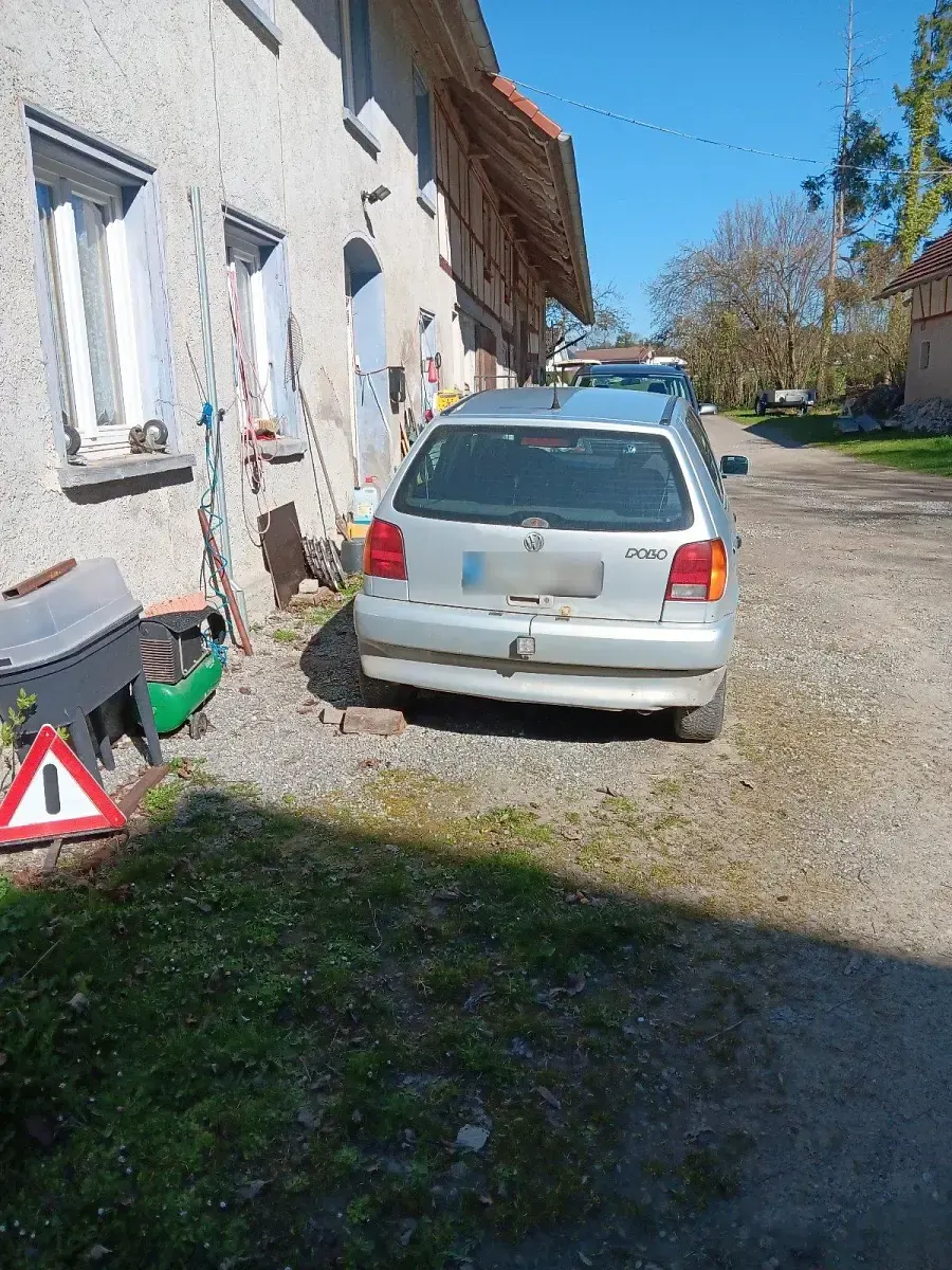 Gebraucht VW Polo 60 PS (44 kW) 1998 Silber Kleinwagen