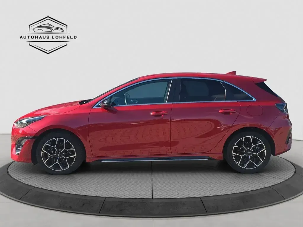 Gebraucht Kia Ceed GT GT-Line 140 PS (102 kW) 2024 Rot Limousine
