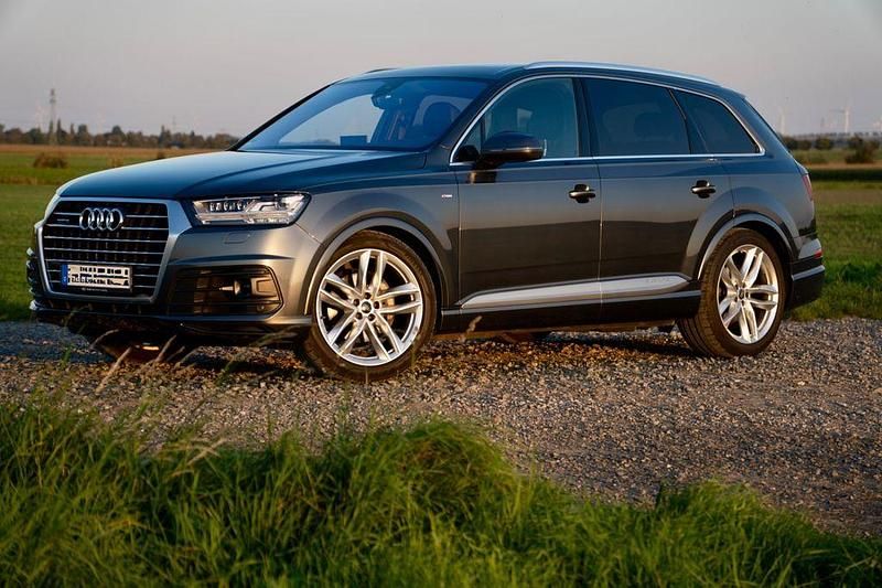 Gebraucht Audi Q7 Ambiente 286 PS (210 kW) 2019 Grau SUV