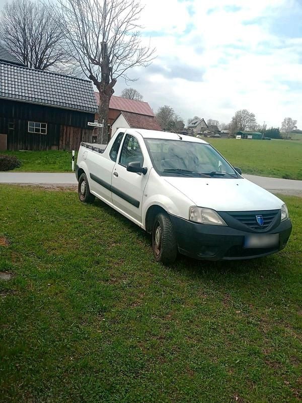 Gebraucht Dacia Logan 65 PS (47 kW) 2009 Weiß Pickup