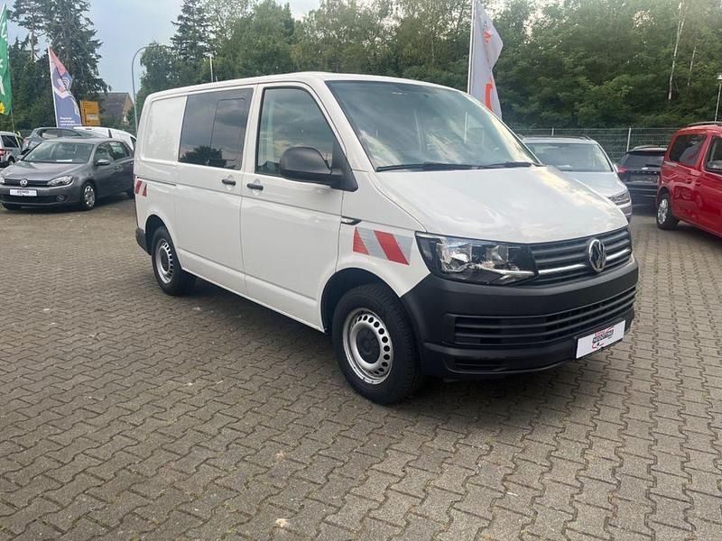 Weiß Gebraucht 2017 VW T6 Van | 22.500 € (Guter Preis) - Bild 1/4