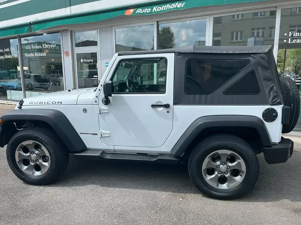 Gebraucht Jeep Wrangler Unlimited Rubicon 200 PS (147 kW) 2018 Weiß SUV
