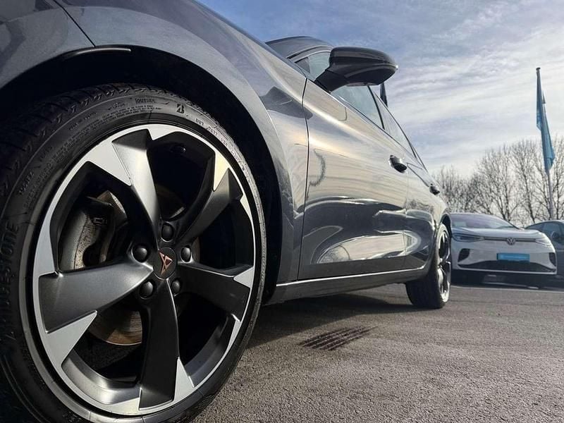 Gebraucht Cupra Leon 150 PS (110 kW) 2023 "magnetic tech" Kombi