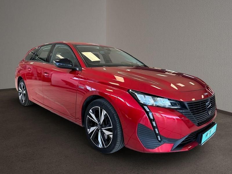 Gebraucht Peugeot 308 SW Active 181 PS (133 kW) 2022 Elixir rot Kombi