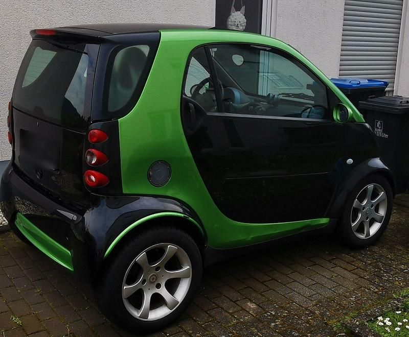Gebraucht Smart ForTwo Coupé 61 PS (44 kW) 2005 Schwarz Coupé