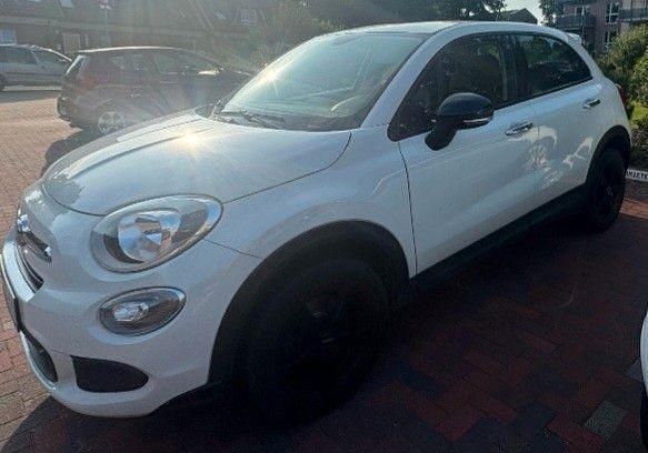 Weiß Gebraucht 2016 Fiat 500X Pop Star SUV | 8.100 € (Fairer Preis) - Bild 1/4