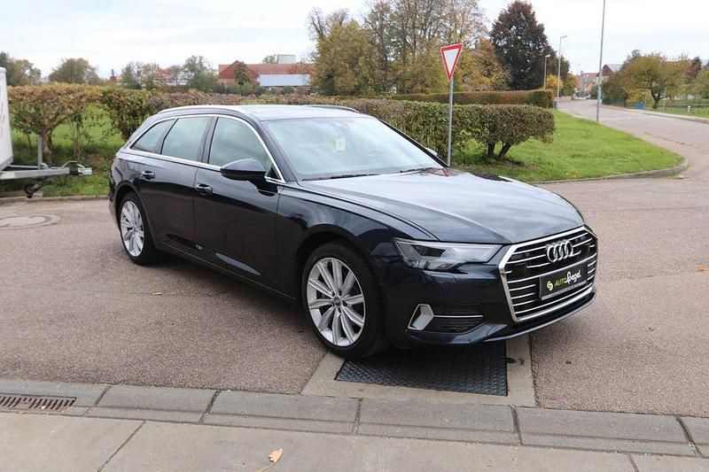Gebraucht Audi A6 Sport 265 PS (194 kW) 2022 Firmamentblau Kombi