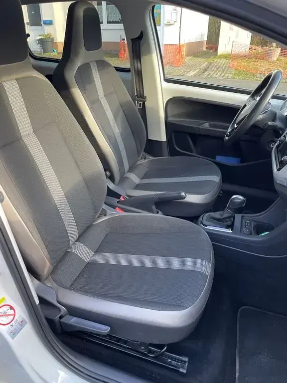Gebraucht VW e-up! 60 kW (82 PS) 2018 Weiß Kleinwagen