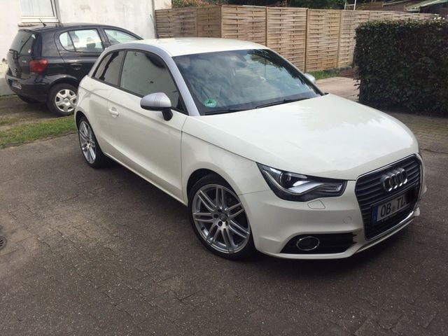 Gebraucht Audi A1 Ambition 122 PS (89 kW) 2011 Weiß metallic Kleinwagen