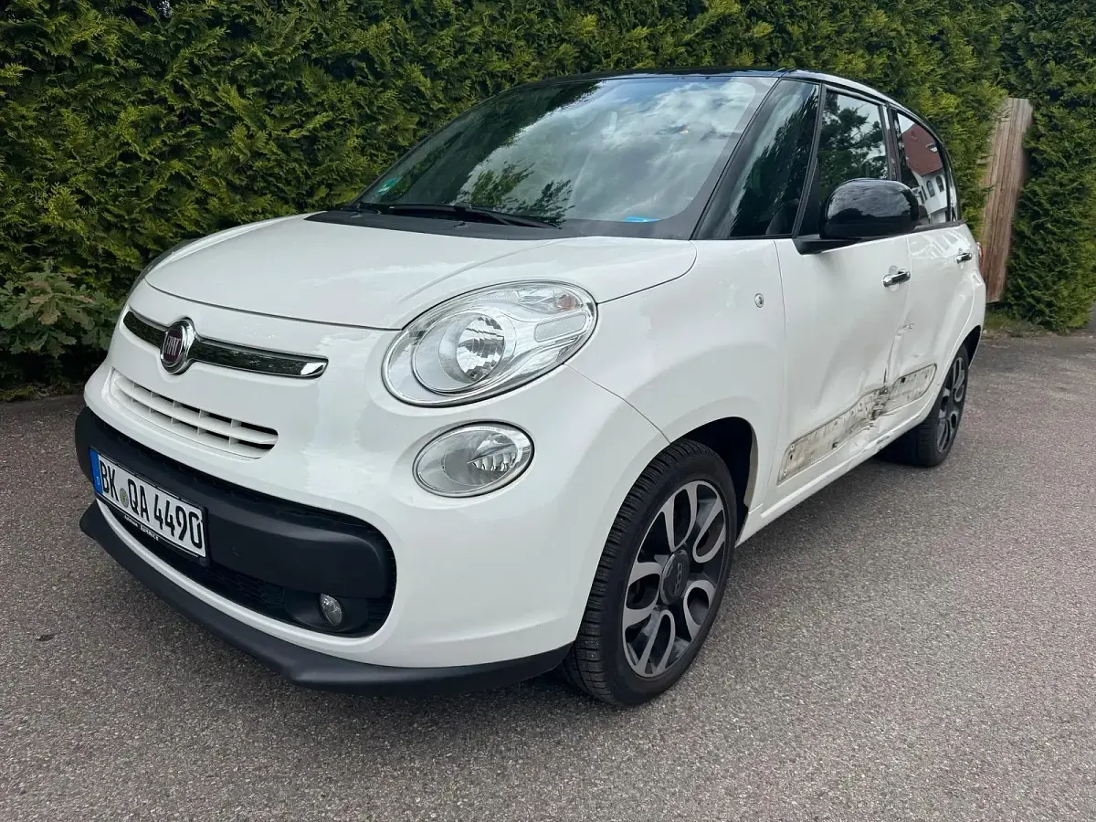 Gebraucht Fiat 500L 120 PS (88 kW) 2015 Weiß Van / Kleinbus