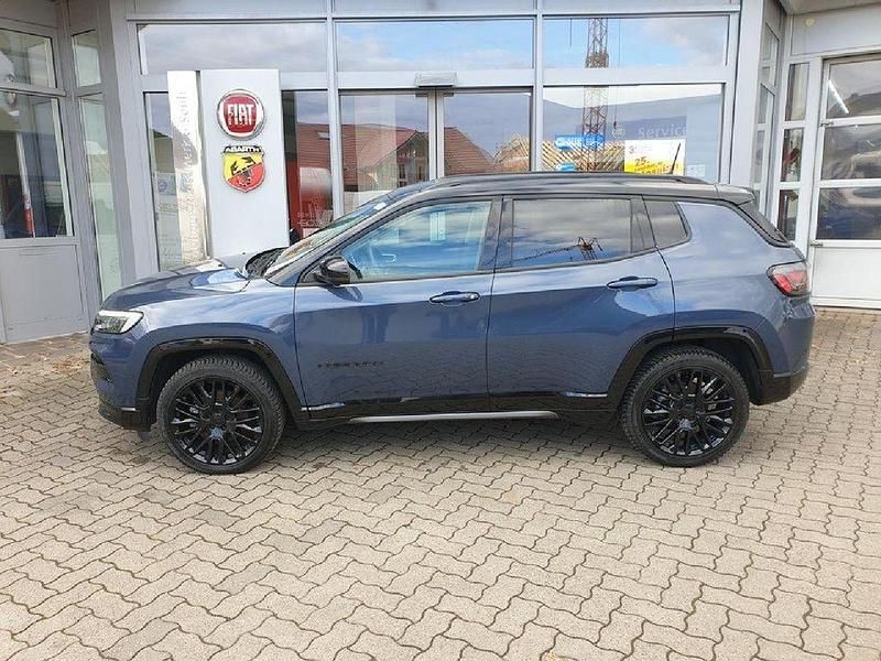 Gebraucht Jeep Compass 131 PS (96 kW) 2023 Blue shade metallic clear coat SUV