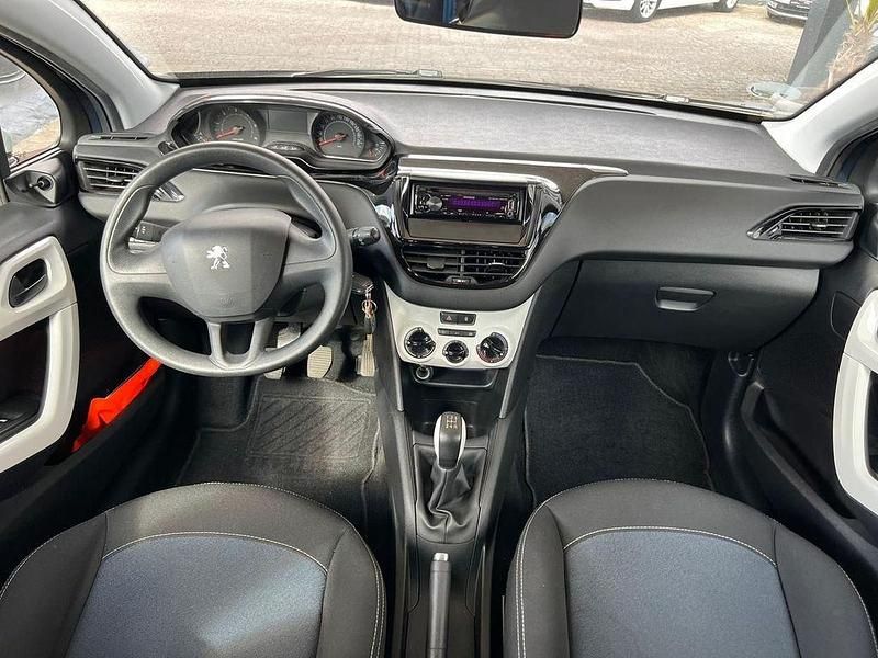 Gebraucht Peugeot 208 68 PS (50 kW) 2015 Gris hurricane Kleinwagen