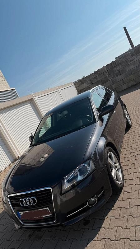 Gebraucht Audi A3 140 PS (102 kW) 2011 Schwarz Kleinwagen