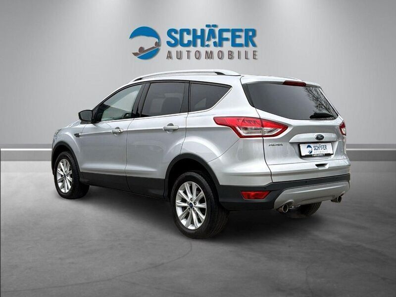 Gebraucht Ford Kuga Titanium 150 PS (110 kW) 2016 Silber SUV