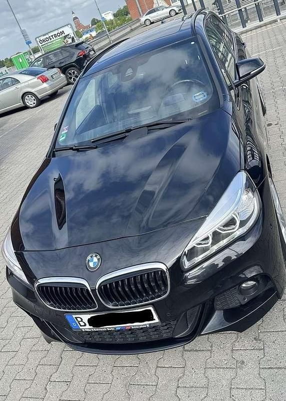 Gebraucht BMW 218 Active Tourer M Sport 136 PS (100 kW) 2015 Schwarz Van / Kleinbus