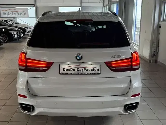 Gebraucht BMW X5 M Sport 258 PS (189 kW) 2018 Mineralweiss SUV