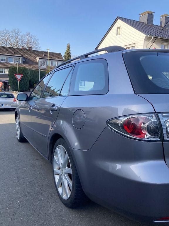 Gebraucht Mazda 626 166 PS (122 kW) 2006 Grau Limousine