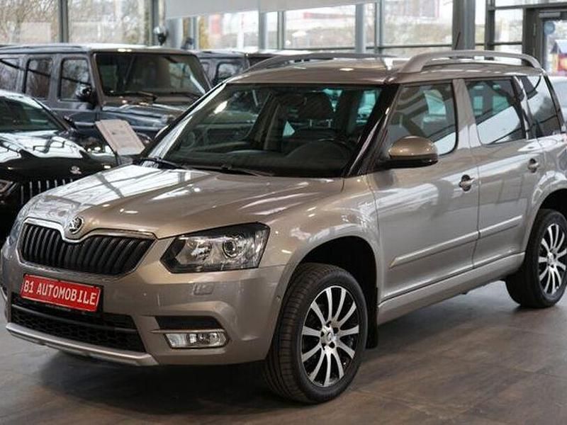 Gebraucht Skoda Yeti LAURIN & KLEMENT 150 PS (110 kW) 2017 Beige SUV
