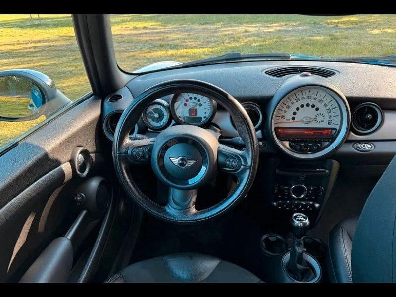 Gebraucht Mini Cooper Cabriolet 122 PS (89 kW) 2011 Blau Cabrio