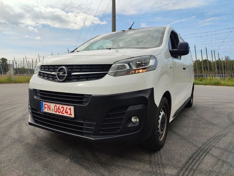 Weiß Gebraucht 2020 Opel Vivaro Edition Van | 10.990 € (Superpreis) - Bild 1/4