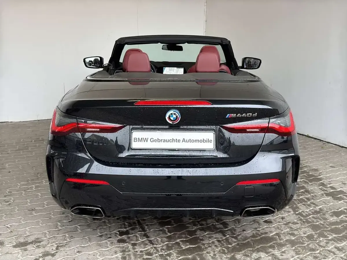 Gebraucht BMW 440 M Sport 340 PS (250 kW) 2022 Saphirschwarz met. Cabrio