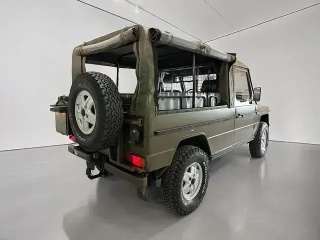 Gebraucht Mercedes G230 116 PS (85 kW) 1993 Grün SUV