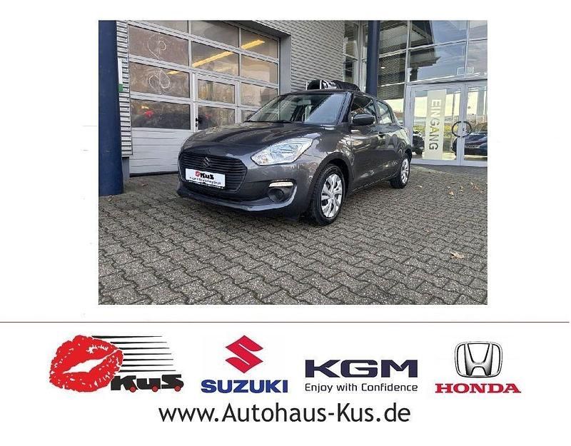 Grau Gebraucht 2020 Suzuki Swift Club Kleinwagen | 10.989 € (Guter Preis) - Bild 1/4